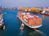 Piloter des géants : précision et préparation extrêmes, du Havre à Saint-Nazaire